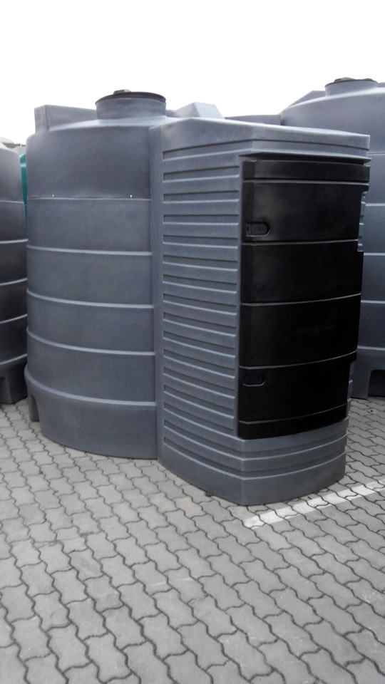 DC Dieseltank / Double-walled fuel tank for diesel fuel / Cuve à gasoil / Serbatoio gasolio / Бак для дизельного топлива / Zbiornik dwupłaszczowe na paliwo do oleju napędowego 5000 l - Rezervoar za skladištenje: slika 2 DC Dieseltank / Double-walled fuel tank for diesel fuel / Cuve à gasoil / Serbatoio gasolio / Бак для дизельного топлива / Zbiornik dwupłaszczowe na paliwo do oleju napędowego 5000 l - Rezervoar za skladištenje: slika 2