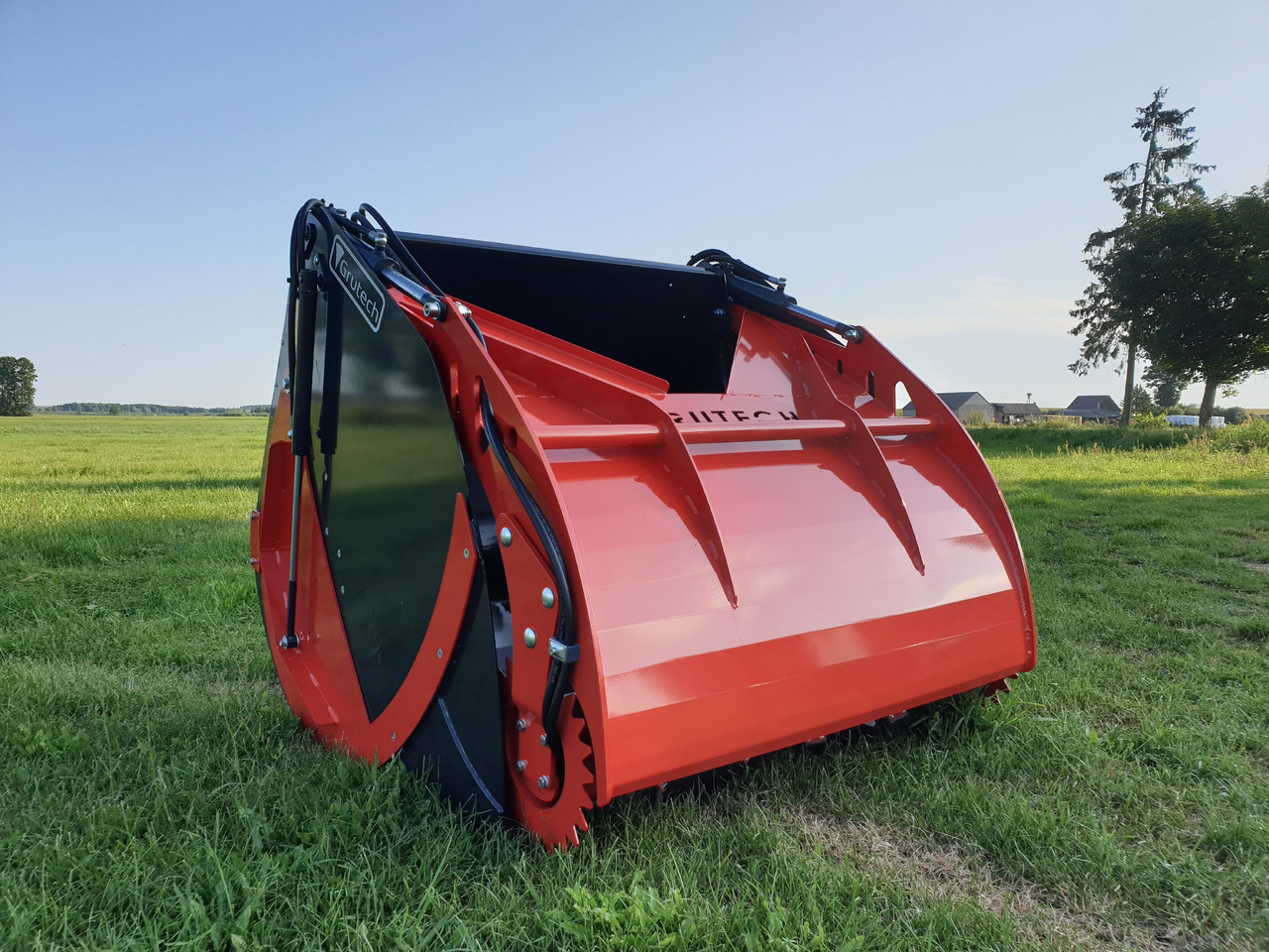 Grutech Futterverteilschaufel / Silage mixer bucket / Godet desileur / Łyżka do zadawania paszy - Oprema za silose: slika 5 Grutech Futterverteilschaufel / Silage mixer bucket / Godet desileur / Łyżka do zadawania paszy - Oprema za silose: slika 5