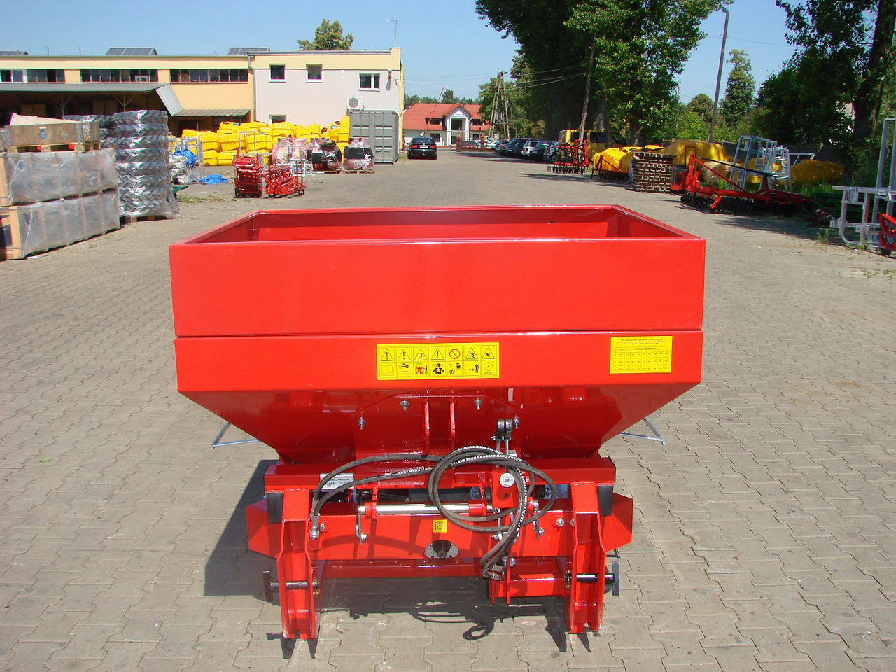 JAR-MET Düngerstreuer / Fertilizer spreader / Epandeur d'engrais / Rozsiewacz nawozu 800 kg - Rasipač veštačkog đubriva: slika 1 JAR-MET Düngerstreuer / Fertilizer spreader / Epandeur d'engrais / Rozsiewacz nawozu 800 kg - Rasipač veštačkog đubriva: slika 1