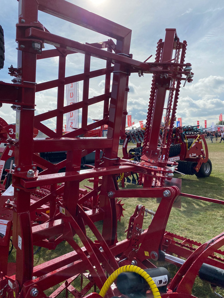 Lupus 7-Felder schwere Zinkenegge / Tine harrow / Herse à dents / Grada de púas de 5 campos / Erpice / 7-польная зубовая борона / Brona zębowa 7 m - Drljača: slika 5 Lupus 7-Felder schwere Zinkenegge / Tine harrow / Herse à dents / Grada de púas de 5 campos / Erpice / 7-польная зубовая борона / Brona zębowa 7 m - Drljača: slika 5