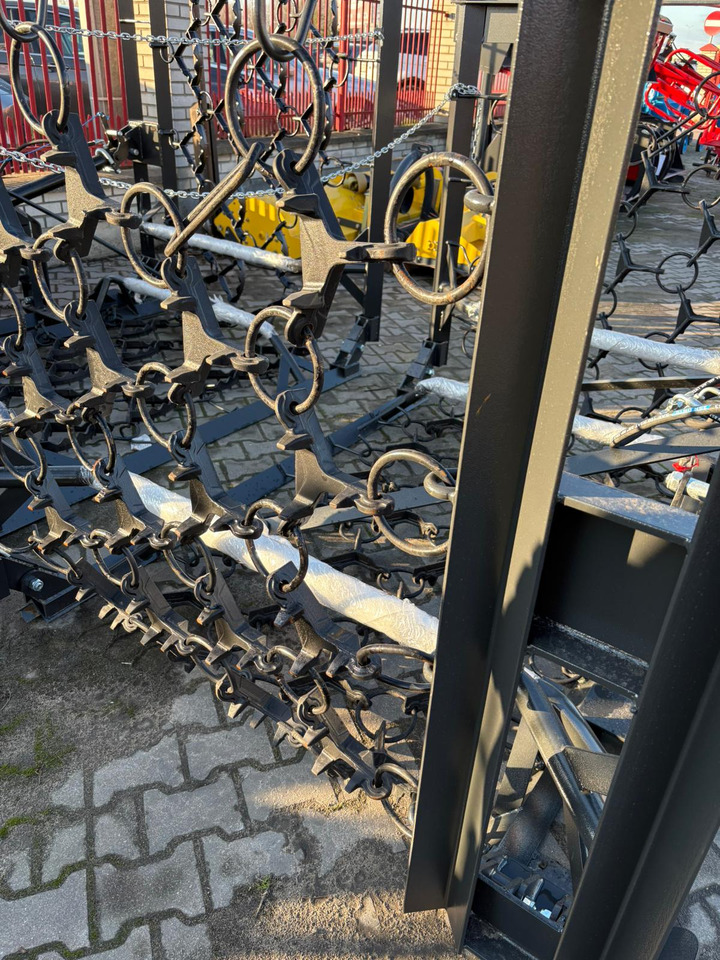 METAL-TECHNIK Wiesenegge / Meadow harrow / Herse de prairie / Strigliatrice / Полевая волокуша / Włóka łąkowa 4 m - Lančana drljača: slika 3 METAL-TECHNIK Wiesenegge / Meadow harrow / Herse de prairie / Strigliatrice / Полевая волокуша / Włóka łąkowa 4 m - Lančana drljača: slika 3