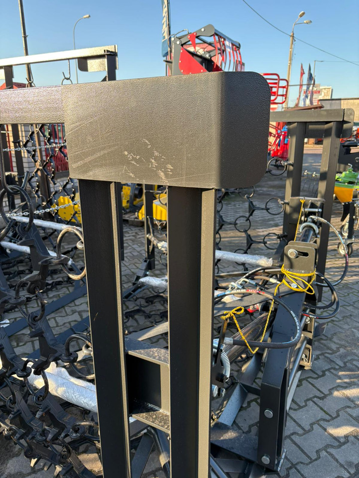 METAL-TECHNIK Wiesenegge / Meadow harrow / Herse de prairie / Strigliatrice / Полевая волокуша / Włóka łąkowa 4 m - Lančana drljača: slika 4 METAL-TECHNIK Wiesenegge / Meadow harrow / Herse de prairie / Strigliatrice / Полевая волокуша / Włóka łąkowa 4 m - Lančana drljača: slika 4