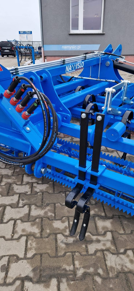 Namyslo Saatbettbereitung / Seedbed cultivator / Combiné de préparation / Sembradora / Посевной агрегат / Agregat uprawowy 5 m - Kultivator: slika 3 Namyslo Saatbettbereitung / Seedbed cultivator / Combiné de préparation / Sembradora / Посевной агрегат / Agregat uprawowy 5 m - Kultivator: slika 3