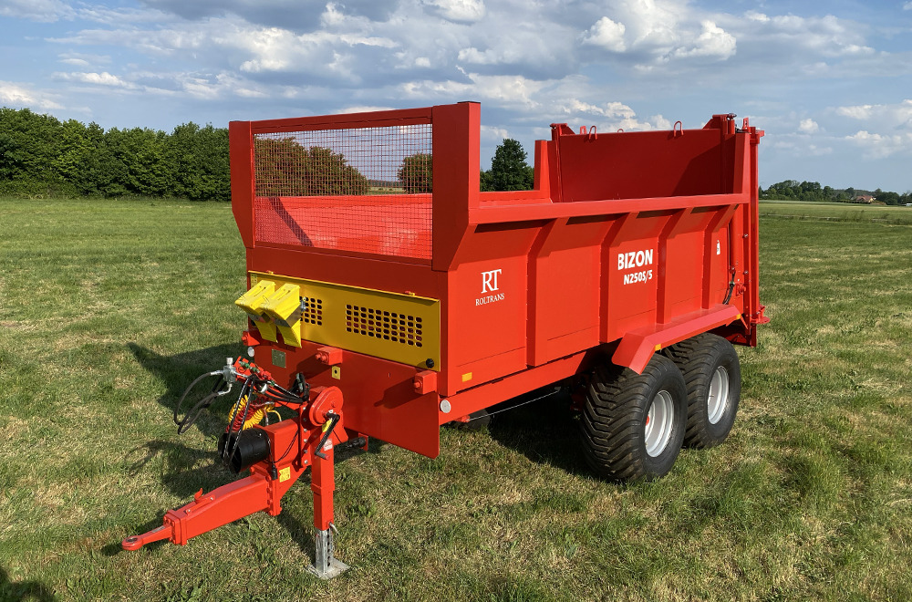 Roltrans Miststreuer / Manure spreader / Epandeur à fumier / Spandiletame / Разбрасыватель органических удобрений / Rozrzutnik obornika N250S/5 10 t - Rasipač prirodnog đubirva: slika 1 Roltrans Miststreuer / Manure spreader / Epandeur à fumier / Spandiletame / Разбрасыватель органических удобрений / Rozrzutnik obornika N250S/5 10 t - Rasipač prirodnog đubirva: slika 1