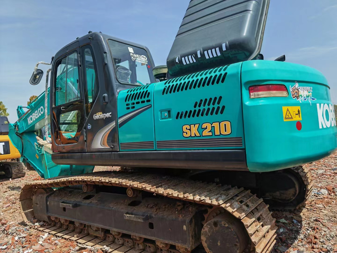KOBELCO SK210-8 - Bager guseničar: slika 3 KOBELCO SK210-8 - Bager guseničar: slika 3