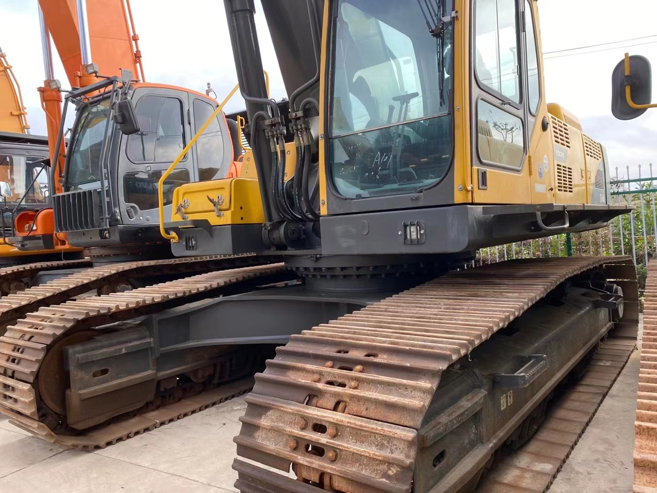 VOLVO EC460 - Bager guseničar: slika 2 VOLVO EC460 - Bager guseničar: slika 2