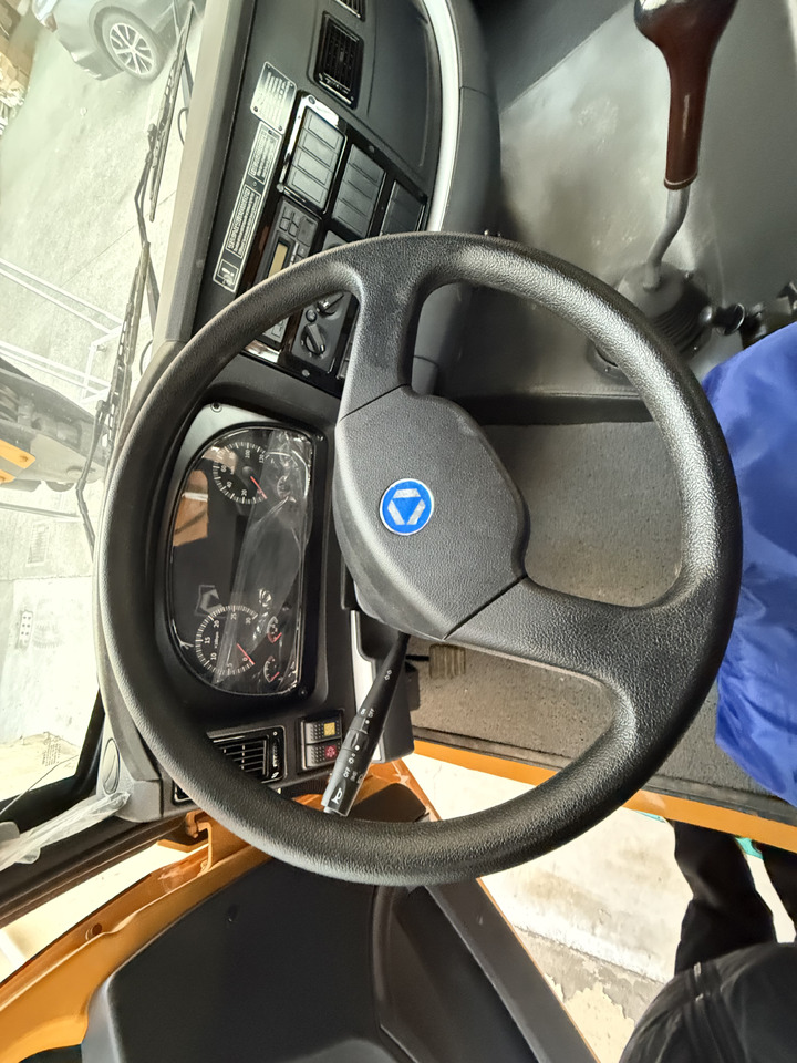 XCMG QY70KC - Pokretni kran: slika 5 XCMG QY70KC - Pokretni kran: slika 5