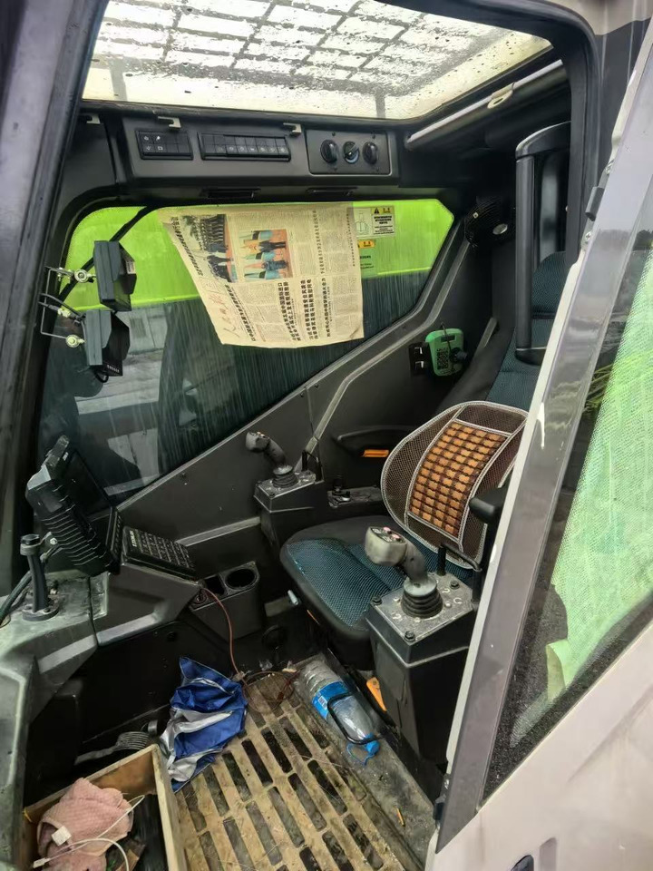 ZOOMLION 200E7 - Autokran za sve terene: slika 5 ZOOMLION 200E7 - Autokran za sve terene: slika 5