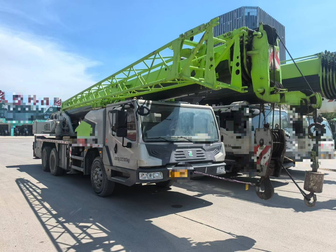 ZOOMLION ZTC250A - Pokretni kran: slika 2 ZOOMLION ZTC250A - Pokretni kran: slika 2