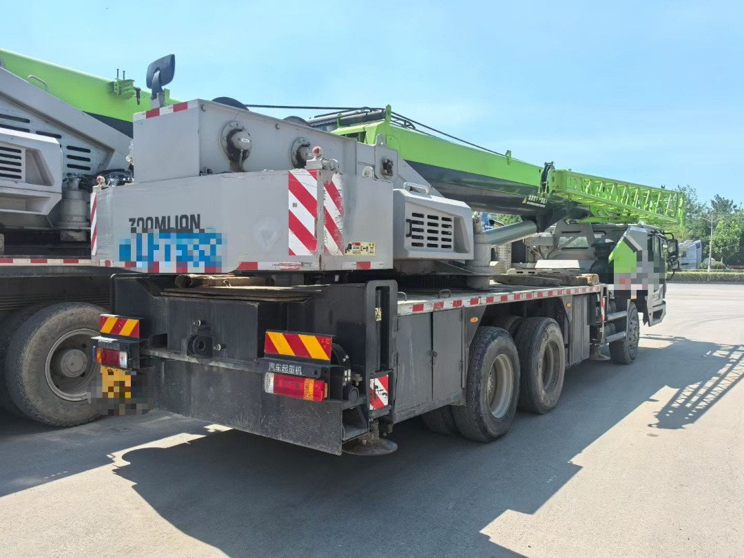 ZOOMLION ZTC250A - Pokretni kran: slika 3 ZOOMLION ZTC250A - Pokretni kran: slika 3