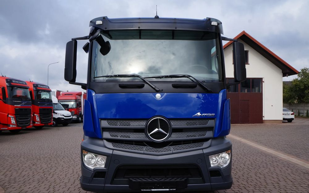 Mercedes-Benz ANTOS 1824 ACTROS EURO 6 RAMA DO ZABUDOWY ROZSTAW OSI 3.80M ANTOS 1830 1827 - Kamion sa golom šasijom i zatvorenom kabinom: slika 2 Mercedes-Benz ANTOS 1824 ACTROS EURO 6 RAMA DO ZABUDOWY ROZSTAW OSI 3.80M ANTOS 1830 1827 - Kamion sa golom šasijom i zatvorenom kabinom: slika 2