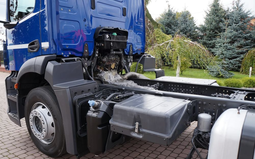 Mercedes-Benz ANTOS 1824 ACTROS EURO 6 RAMA DO ZABUDOWY ROZSTAW OSI 3.80M ANTOS 1830 1827 - Kamion sa golom šasijom i zatvorenom kabinom: slika 5 Mercedes-Benz ANTOS 1824 ACTROS EURO 6 RAMA DO ZABUDOWY ROZSTAW OSI 3.80M ANTOS 1830 1827 - Kamion sa golom šasijom i zatvorenom kabinom: slika 5