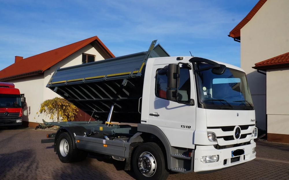 Mercedes-Benz ATEGO 1518 EURO 5 WYWROTKA 3 STRONNA KIPER 1524 - Istovarivač: slika 2 Mercedes-Benz ATEGO 1518 EURO 5 WYWROTKA 3 STRONNA KIPER 1524 - Istovarivač: slika 2