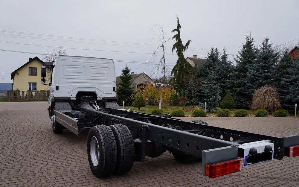 Mercedes-Benz ATEGO 1522 EURO 5 RAMA DO ZABUDOWY 1524 - Kamion sa golom šasijom i zatvorenom kabinom: slika 3 Mercedes-Benz ATEGO 1522 EURO 5 RAMA DO ZABUDOWY 1524 - Kamion sa golom šasijom i zatvorenom kabinom: slika 3