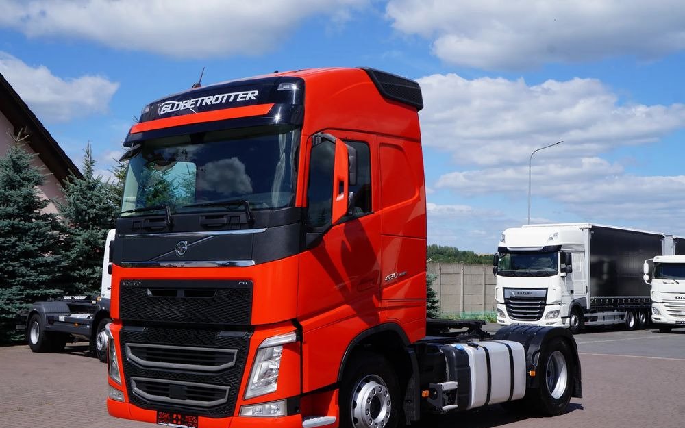 Volvo FH 4 EURO 6 GLOBETROTTER NISKI PRZEBIEG PEŁEN SERWIS - Tegljač: slika 1 Volvo FH 4 EURO 6 GLOBETROTTER NISKI PRZEBIEG PEŁEN SERWIS - Tegljač: slika 1
