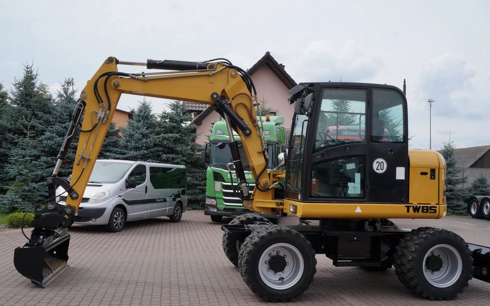 Terex TW 85 Koparka kołowa Sprowadzona silnik DEUTZ Stan Wzorowy - Bager točkaš: slika 2 Terex TW 85 Koparka kołowa Sprowadzona silnik DEUTZ Stan Wzorowy - Bager točkaš: slika 2