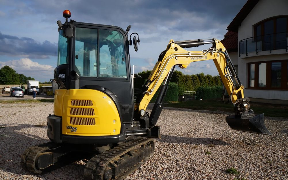 Yanmar VIO 33 - U 2017 rok Tiltrotator Centralne Smarowanie Głowica Obrotowa - Mini bager: slika 4 Yanmar VIO 33 - U 2017 rok Tiltrotator Centralne Smarowanie Głowica Obrotowa - Mini bager: slika 4