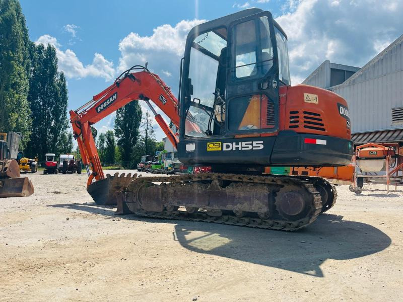 DOOSAN DH55 MINI PELLE 5T - Mini bager: slika 3 DOOSAN DH55 MINI PELLE 5T - Mini bager: slika 3