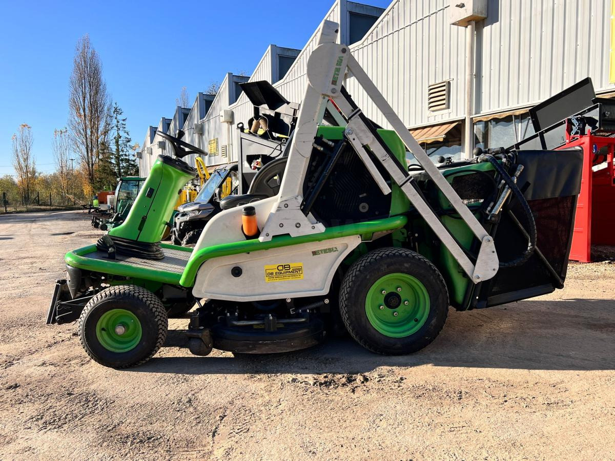 ETESIA HYDRO 124D Tondeuse autoportée 124cm - Baštenska kosačica: slika 2 ETESIA HYDRO 124D Tondeuse autoportée 124cm - Baštenska kosačica: slika 2