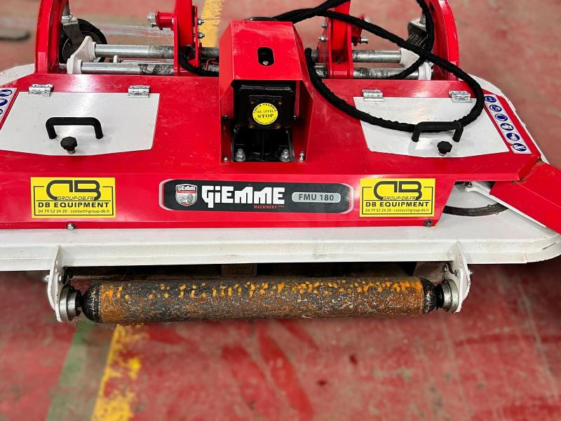 Giemme FMU180 Tondeuse portée attache 3 points pour tracteur - Tarup: slika 2 Giemme FMU180 Tondeuse portée attache 3 points pour tracteur - Tarup: slika 2