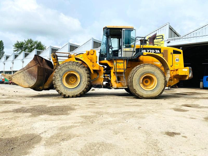 HYUNDAI Chargeuse articulé HL770-7A 23T - Bager utovarivač: slika 3 HYUNDAI Chargeuse articulé HL770-7A 23T - Bager utovarivač: slika 3