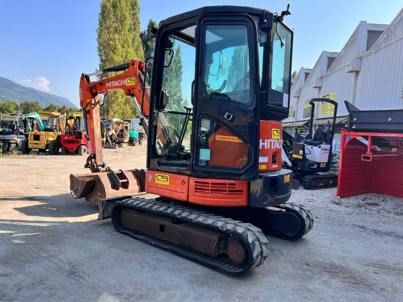 Hitachi ZX26U-5A MINI PELLE 2,7T - Mini bager: slika 2 Hitachi ZX26U-5A MINI PELLE 2,7T - Mini bager: slika 2