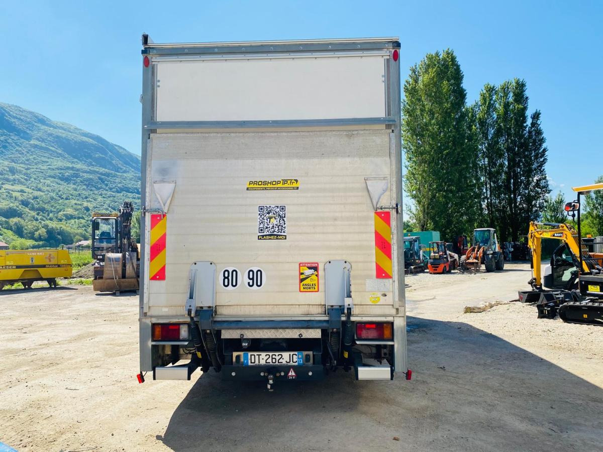 ISUZU Camion SÉRIE N AVEC 2 STRUCTURES CHAPITEAUX - Kamion sa zatvorenim sandukom: slika 4 ISUZU Camion SÉRIE N AVEC 2 STRUCTURES CHAPITEAUX - Kamion sa zatvorenim sandukom: slika 4