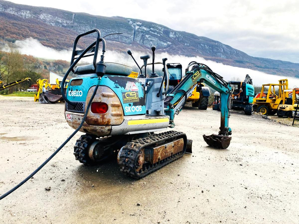 KOBELCO Mini pelle électrique SK007 - Mini bager: slika 4 KOBELCO Mini pelle électrique SK007 - Mini bager: slika 4