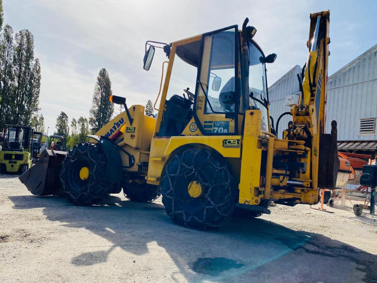 KOMATSU Tractopelle WB70 (NET DE TVA) - Bager utovarivač: slika 3 KOMATSU Tractopelle WB70 (NET DE TVA) - Bager utovarivač: slika 3