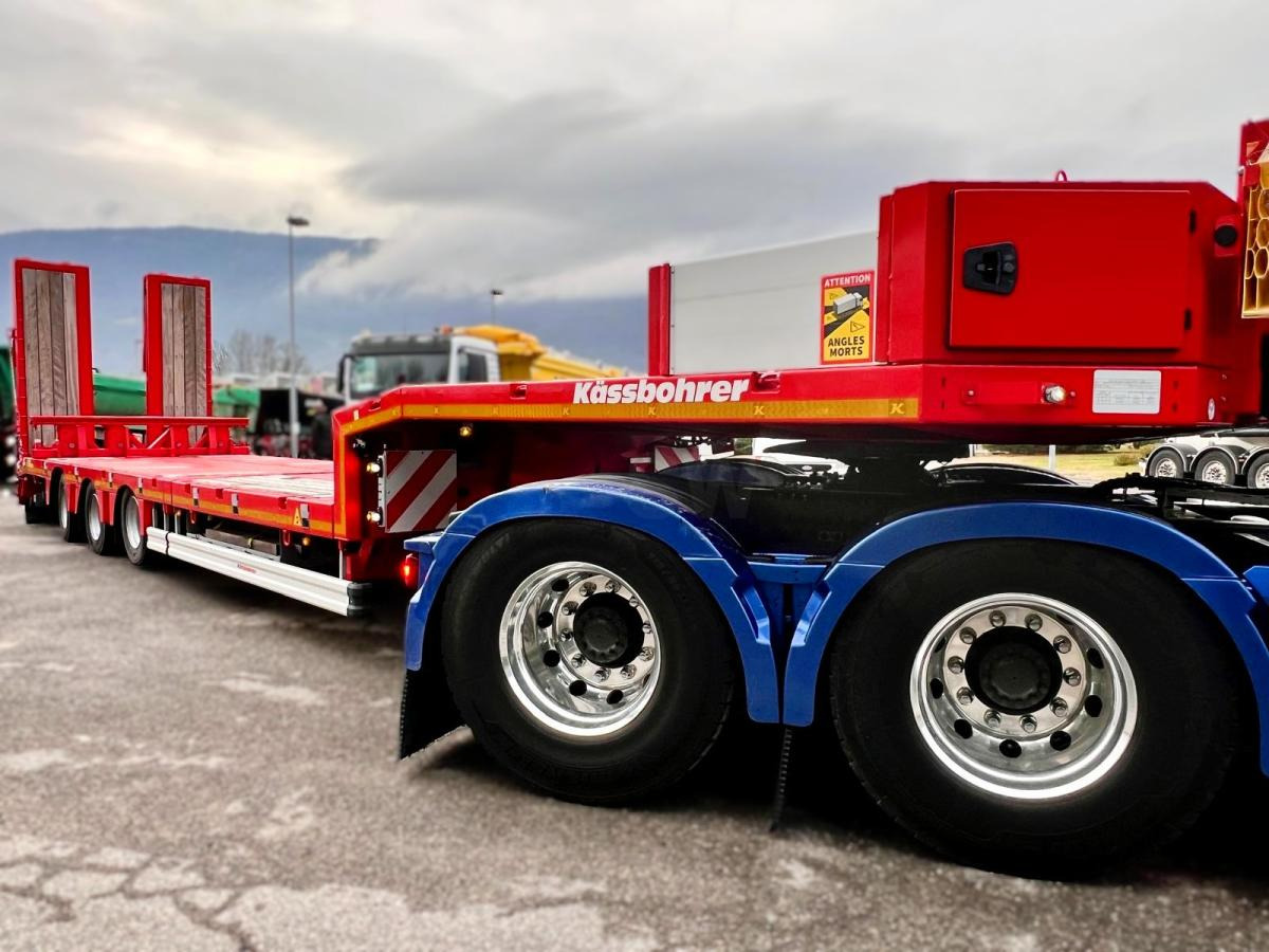Kassbohrer SEMI REMORQUE PORTE-ENGINS 3 ESSIEUX NEUF - Niska poluprikolica za prevoz: slika 5 Kassbohrer SEMI REMORQUE PORTE-ENGINS 3 ESSIEUX NEUF - Niska poluprikolica za prevoz: slika 5