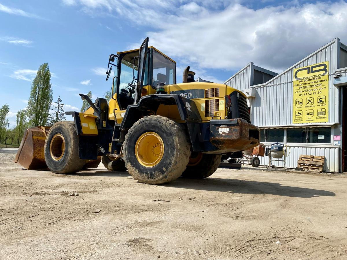 Komatsu WA250-5H Chargeuse à pneus - Utovarivač točkaš: slika 3 Komatsu WA250-5H Chargeuse à pneus - Utovarivač točkaš: slika 3