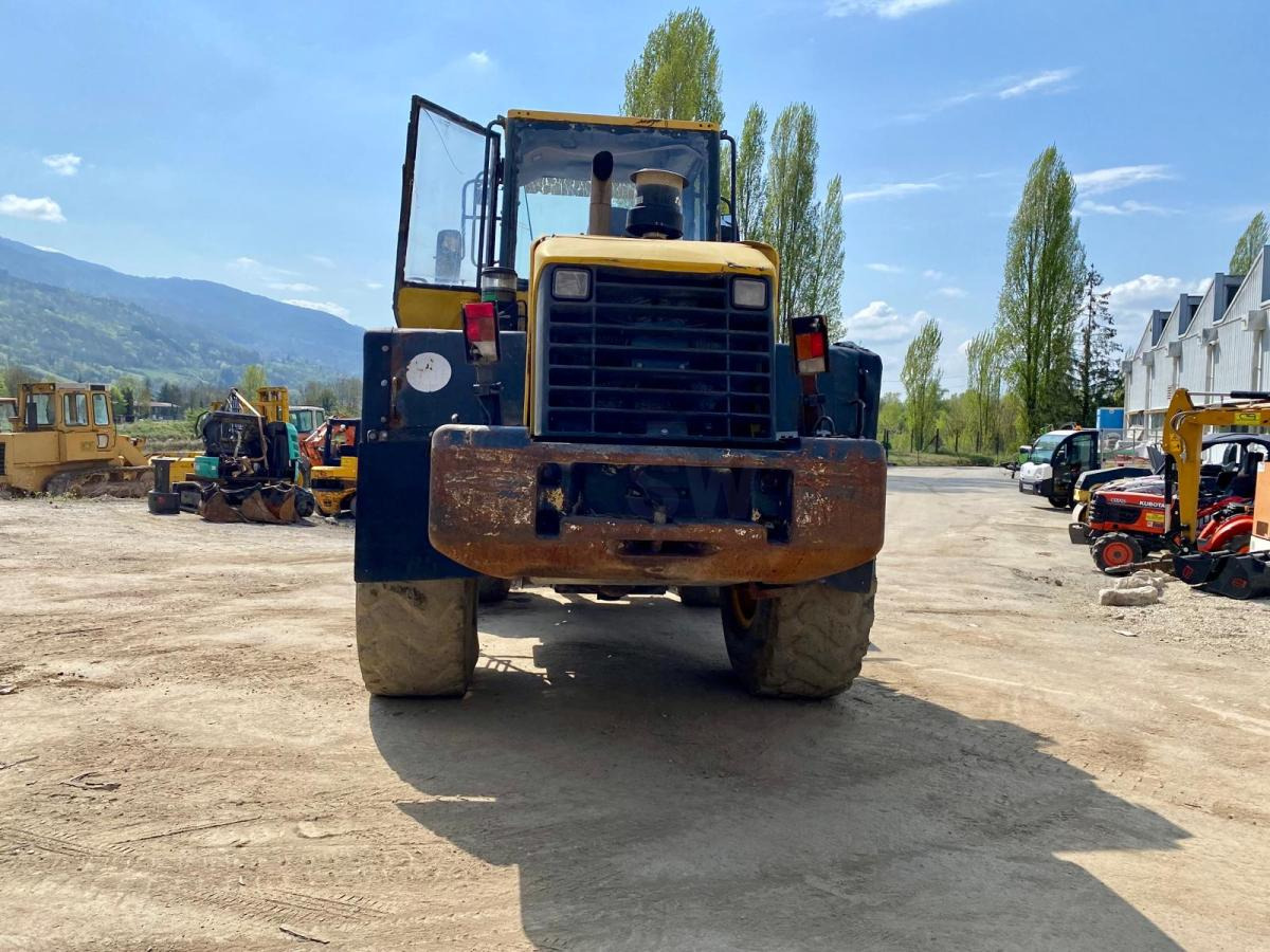 Komatsu WA250-5H Chargeuse à pneus - Utovarivač točkaš: slika 4 Komatsu WA250-5H Chargeuse à pneus - Utovarivač točkaš: slika 4