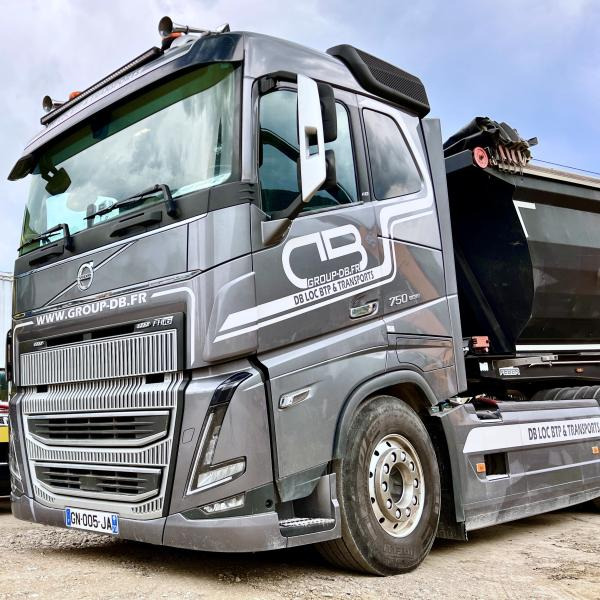 VOLVO FH16 750 Tracteur routier - Tegljač: slika 2 VOLVO FH16 750 Tracteur routier - Tegljač: slika 2