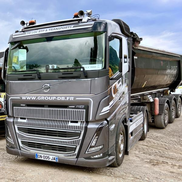 VOLVO FH16 750 Tracteur routier - Tegljač: slika 1 VOLVO FH16 750 Tracteur routier - Tegljač: slika 1