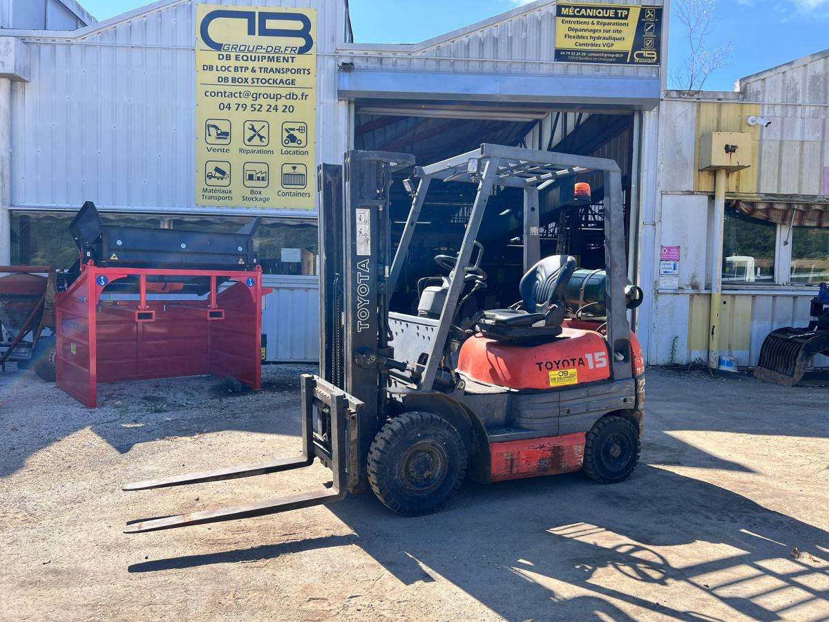 Toyota 426 FGF15 CHARIOT ELEVATEUR A GAZ 1,5T 4,3m - Gasni viljuškar: slika 1 Toyota 426 FGF15 CHARIOT ELEVATEUR A GAZ 1,5T 4,3m - Gasni viljuškar: slika 1