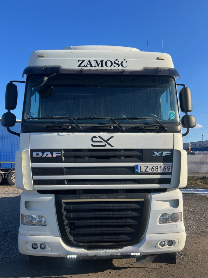 DAF XF 105.460 - Tegljač: slika 2 DAF XF 105.460 - Tegljač: slika 2