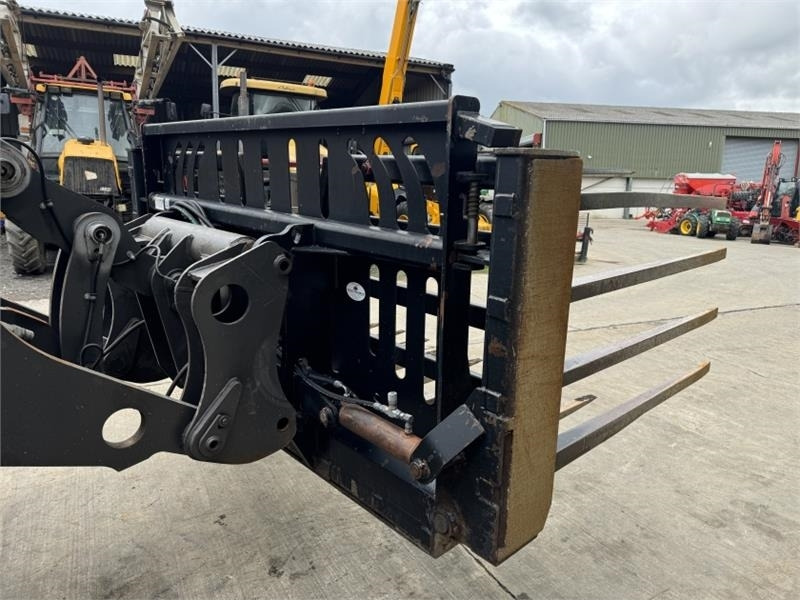 Albutt Albutt B916HX Buck Rake - Prikolica sa automatskim punjenjem: slika 5 Albutt Albutt B916HX Buck Rake - Prikolica sa automatskim punjenjem: slika 5