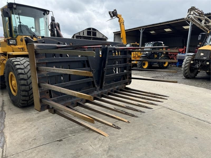 Albutt Albutt B916HX Buck Rake - Prikolica sa automatskim punjenjem: slika 4 Albutt Albutt B916HX Buck Rake - Prikolica sa automatskim punjenjem: slika 4