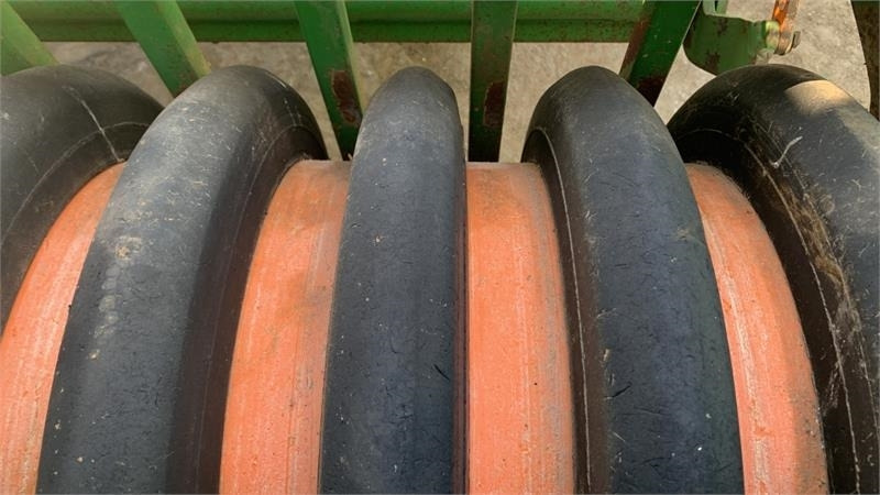 Amazone Amazone 4M AD-P 403 Special Disc Combination **Vid - Kombinovana mašina za setvu: slika 4 Amazone Amazone 4M AD-P 403 Special Disc Combination **Vid - Kombinovana mašina za setvu: slika 4