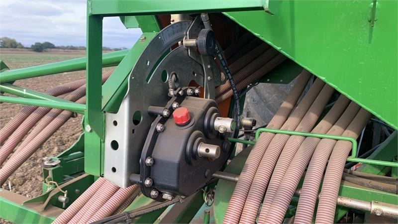 Amazone Amazone 4M AD-P 403 Special Disc Combination **Vid - Kombinovana mašina za setvu: slika 3 Amazone Amazone 4M AD-P 403 Special Disc Combination **Vid - Kombinovana mašina za setvu: slika 3