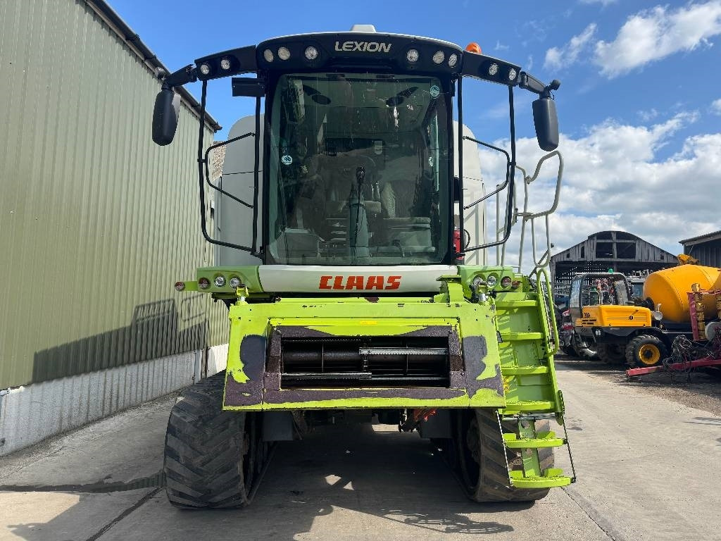 Kombinovani kombajn Claas Lexion 750TT APS Hybrid c/w V900 Header: slika 6