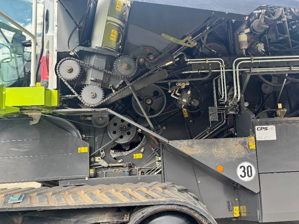 Kombinovani kombajn Claas Lexion 750TT APS Hybrid c/w V900 Header: slika 11