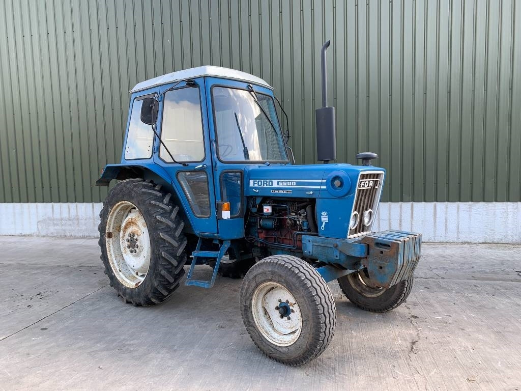 Ford 6600 - Traktor: slika 1 Ford 6600 - Traktor: slika 1