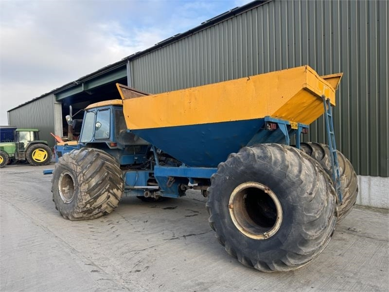Ford 8210 Self Propelled Gravel Cart - Traktor: slika 2 Ford 8210 Self Propelled Gravel Cart - Traktor: slika 2