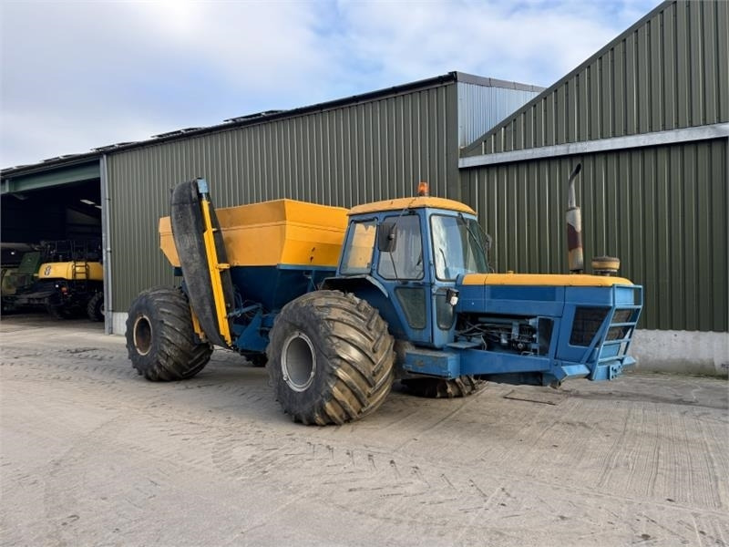 Ford Ford 8210 Self Propelled Gravel Cart - Traktor: slika 3 Ford Ford 8210 Self Propelled Gravel Cart - Traktor: slika 3