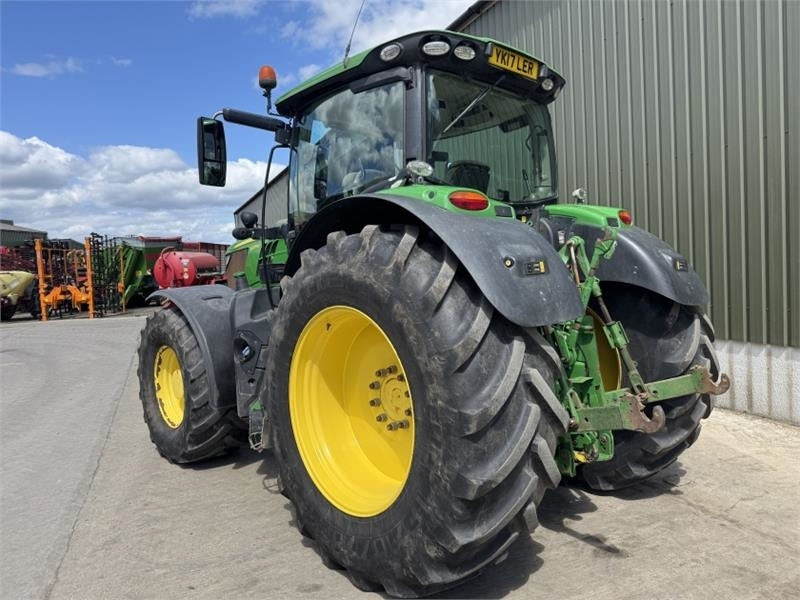John Deere John Deere 6215R Autopower - Traktor: slika 2 John Deere John Deere 6215R Autopower - Traktor: slika 2