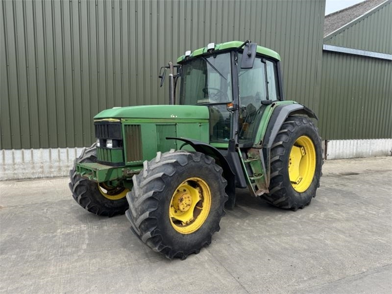 John Deere John Deere 6800 - Traktor: slika 1 John Deere John Deere 6800 - Traktor: slika 1