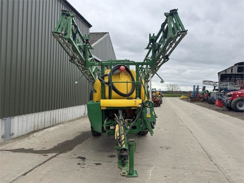 John Deere John Deere 732 Trailed Sprayer - Prskalica montirana na traktor: slika 5 John Deere John Deere 732 Trailed Sprayer - Prskalica montirana na traktor: slika 5