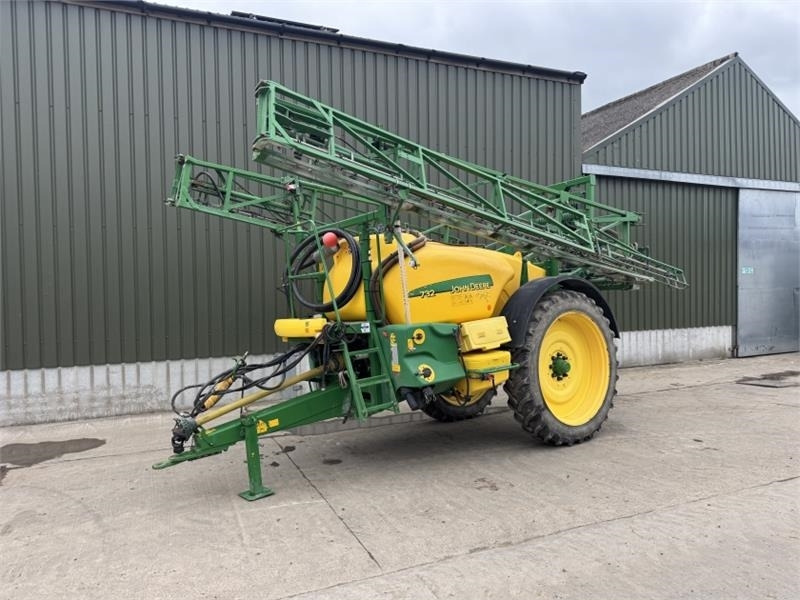 John Deere John Deere 732 Trailed Sprayer - Prskalica montirana na traktor: slika 1 John Deere John Deere 732 Trailed Sprayer - Prskalica montirana na traktor: slika 1