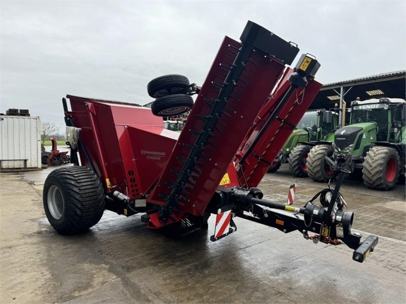Kongskilde 5200 Stonebear **Video Belo - Traktorska freza: slika 4 Kongskilde 5200 Stonebear **Video Belo - Traktorska freza: slika 4
